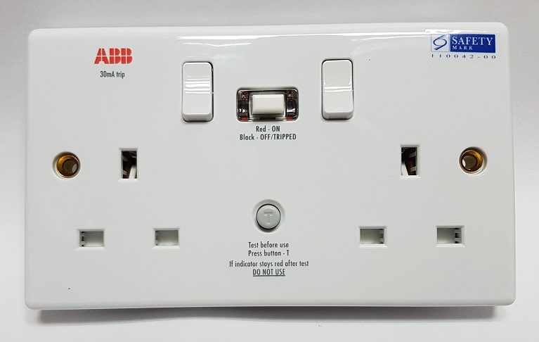 abb-safety-socket CRS213